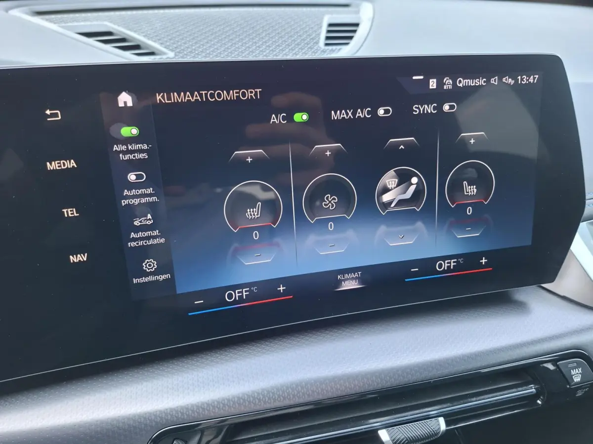 M-Sport xDrive30 67kWh |SOH 94,8% | EL. Trekhaak | Head-Up Display | Camera | Rijklaarprijs