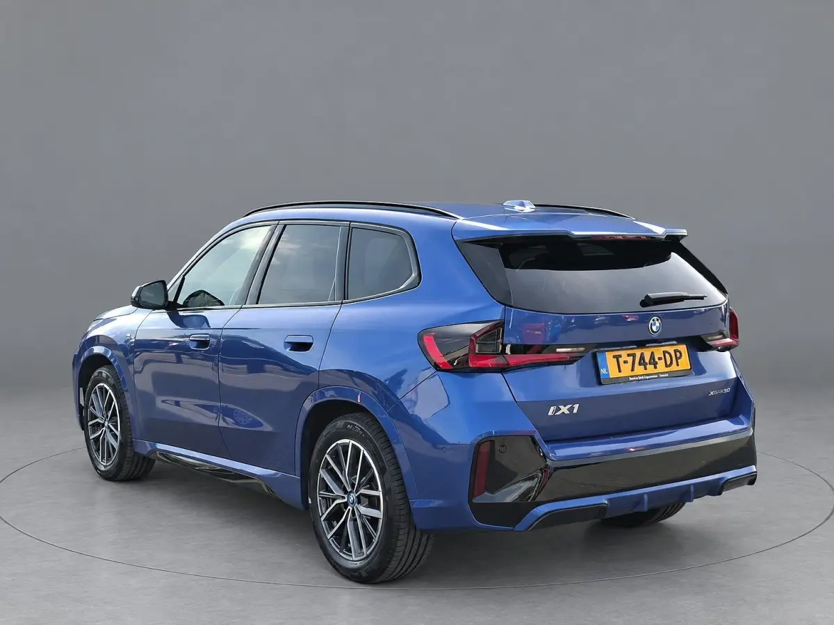 M-Sport xDrive30 67kWh |SOH 94,8% | EL. Trekhaak | Head-Up Display | Camera | Rijklaarprijs
