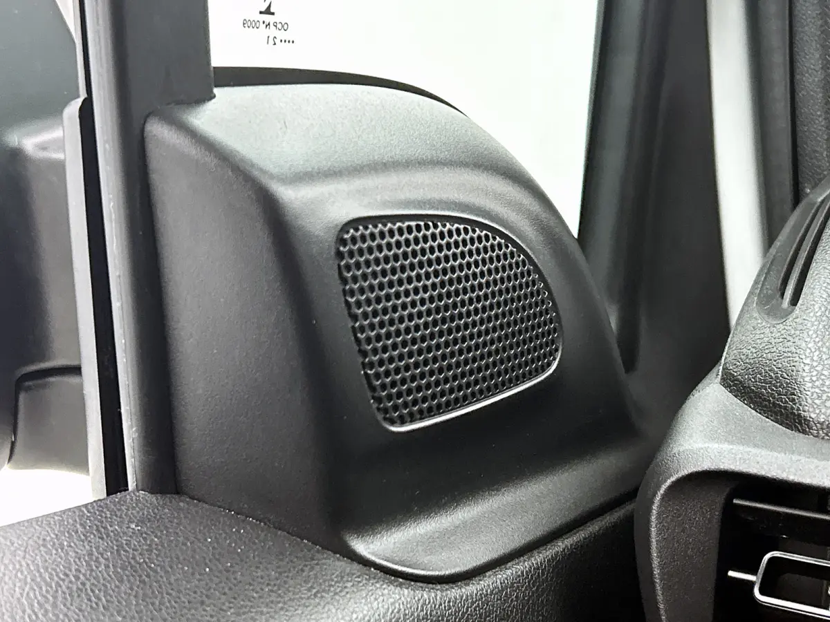 1.2 Benzine 111PK Euro6 Premium / Airco / Navigatie / Cruise-ctr. / Schuifdeur + Raam / Radio multimedia / Apk 06-2027