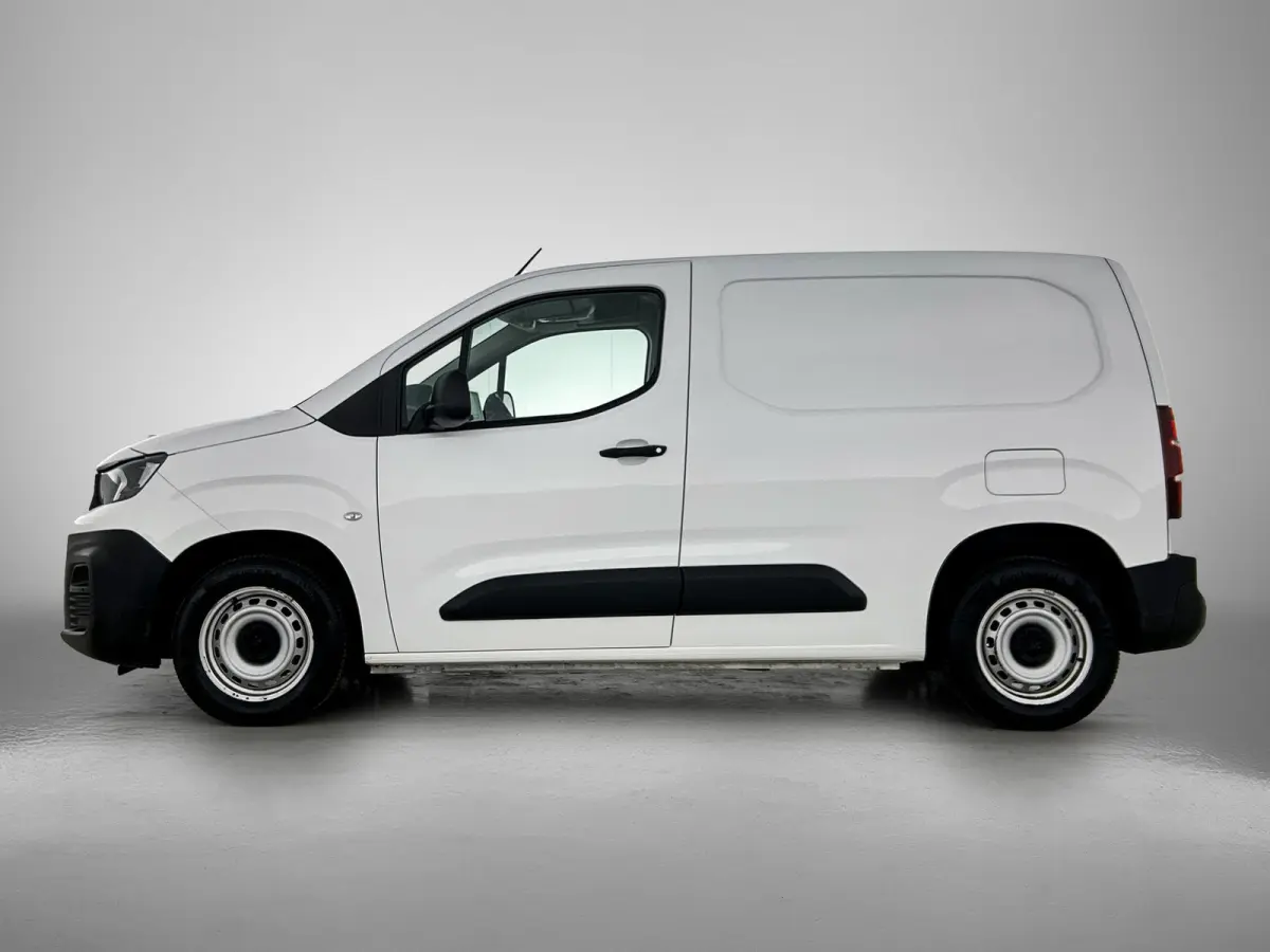 1.2 Benzine 111PK Euro6 Premium / Airco / Navigatie / Cruise-ctr. / Schuifdeur + Raam / Radio multimedia / Apk 06-2027
