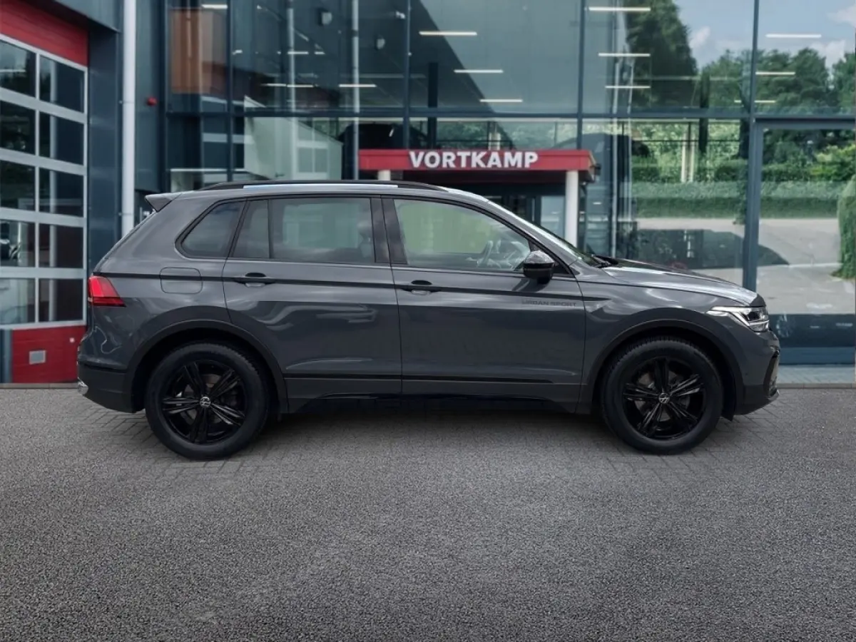 1.5 TSI DSG Urban SPORT TREKHAAK/E-KLEP/PDC/ACC/HUD/STOEL+STUURVERW