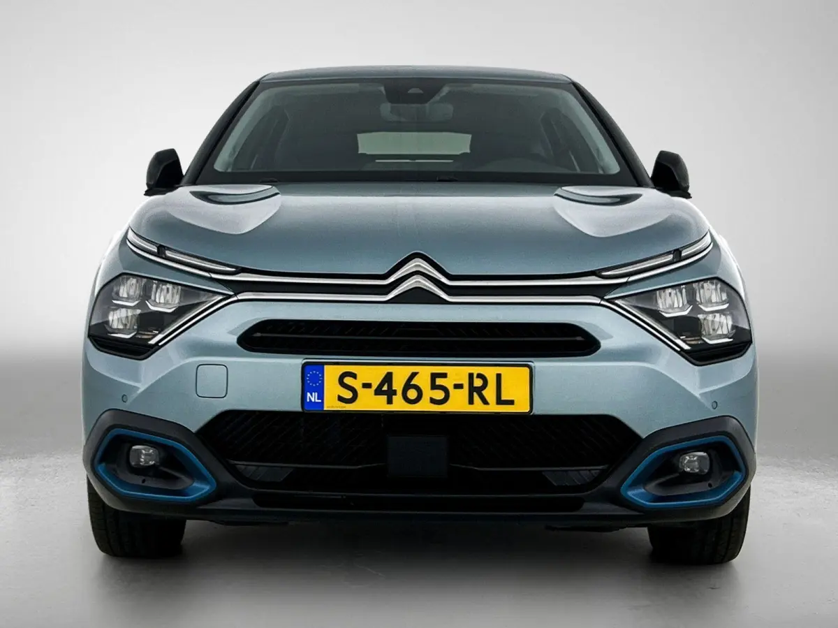 Shine 50 kWh 136pk | Accu 99% | Lage kilometerstand | Navigatie | Achteruitrijcamera | Half Lederen comfortstoelen | Climate Control | Adaptieve Cruise Control | Full Led koplampen | Head-up
