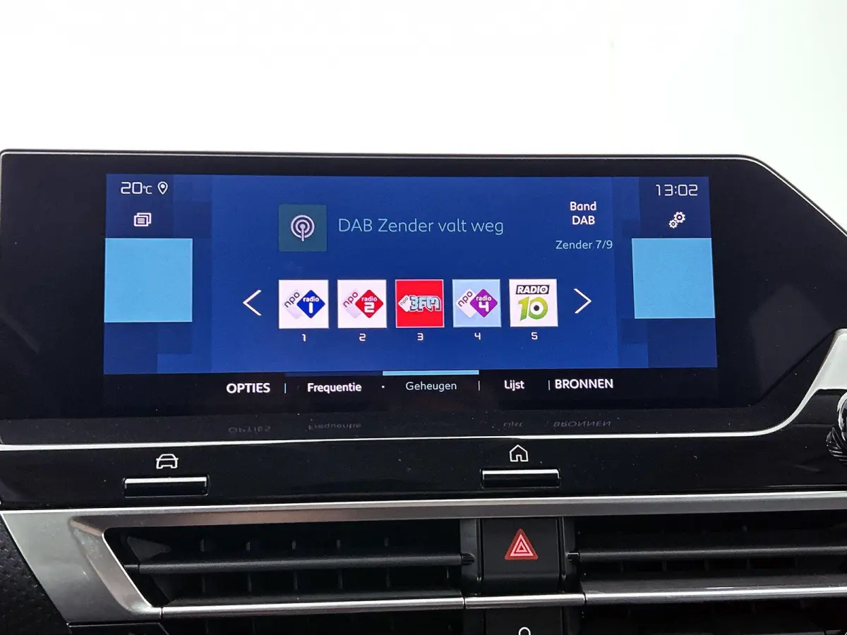 Shine 50 kWh 136pk | Accu 99% | Lage kilometerstand | Navigatie | Achteruitrijcamera | Half Lederen comfortstoelen | Climate Control | Adaptieve Cruise Control | Full Led koplampen | Head-up