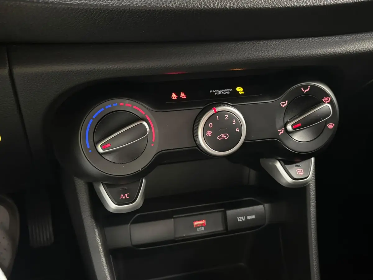 1.0 DPi DynamicLine - Cruise - Camera - Carplay - APK