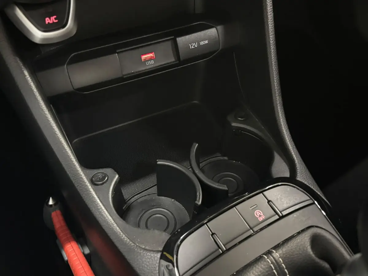 1.0 DPi DynamicLine - Cruise - Camera - Carplay - APK