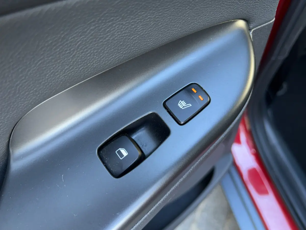 1.6 GDI HEV 141pk Premium | Premium Audio | Elektrische stoelen | Stoelventilatie | Stoelverwarming | LED verlichting | Adaptive cruise controle | Camera | Carplay