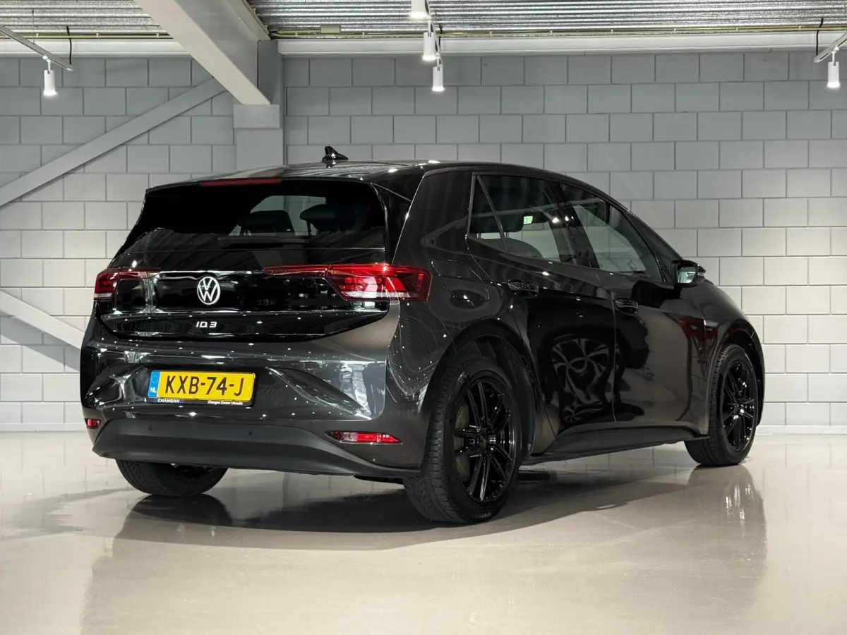 Pro S 77 kWh | Navigatie | Stoelverwarming | Cruise Control |
