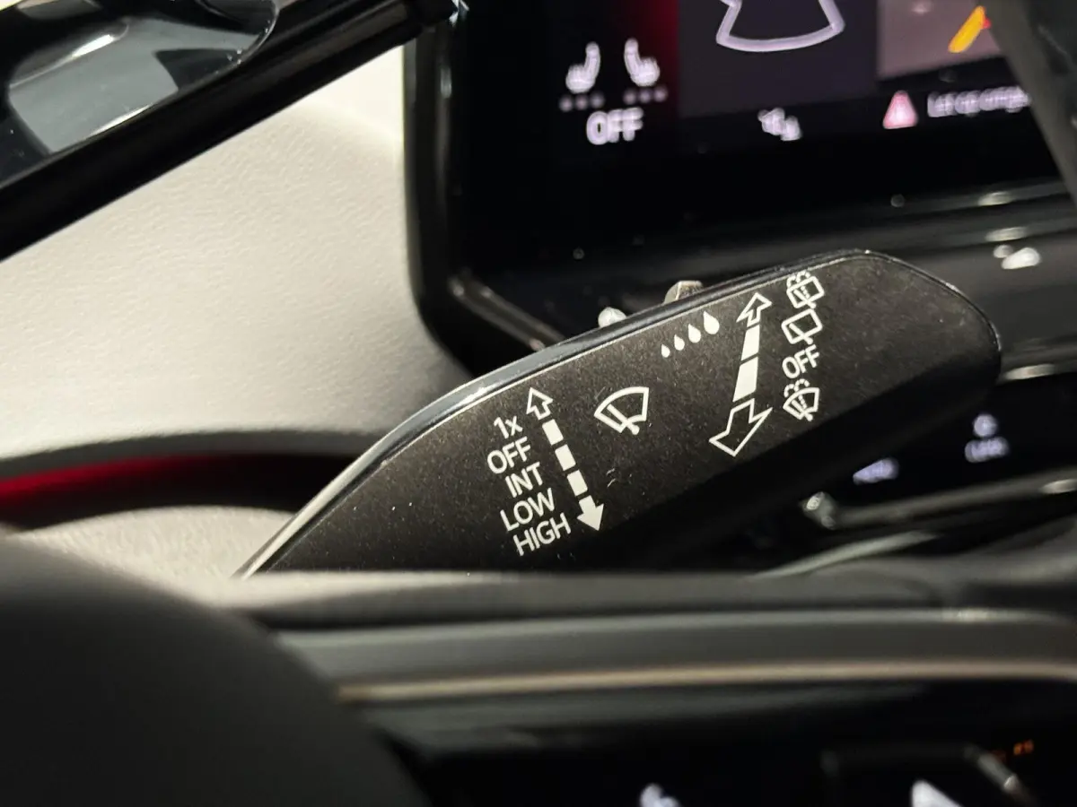 Pro S 77 kWh | Navigatie | Stoelverwarming | Cruise Control |