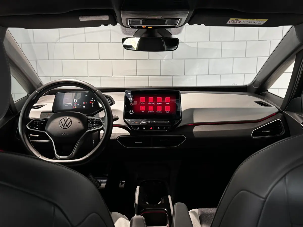 Pro S 77 kWh | Navigatie | Stoelverwarming | Cruise Control |