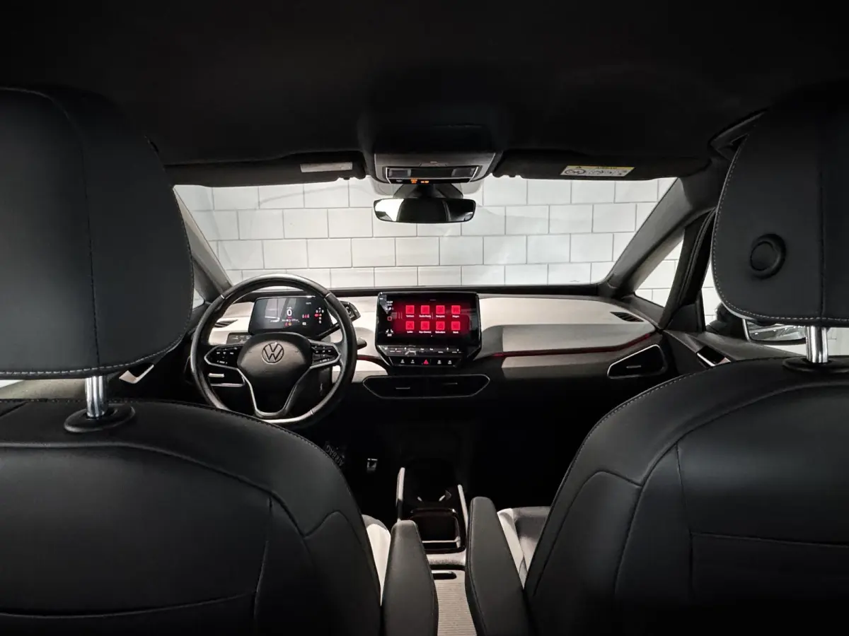 Pro S 77 kWh | Navigatie | Stoelverwarming | Cruise Control |