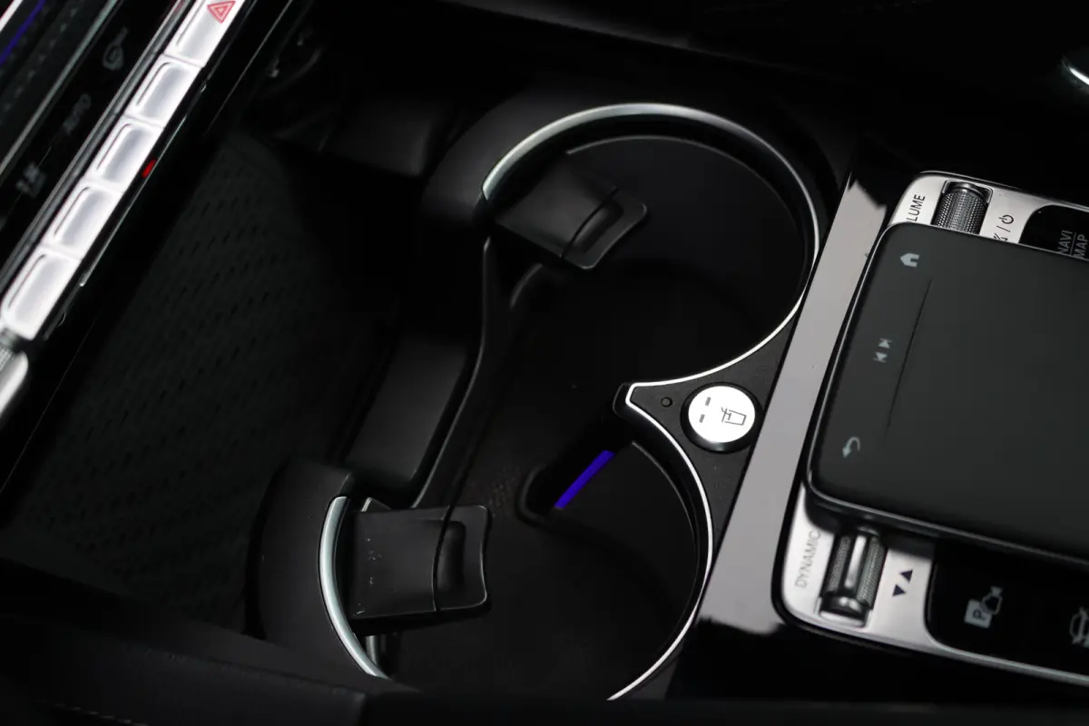 AMG 53 4MATIC+ Premium+ | Luchtvering | Distronic+ | Carbon | Burmester | Rijassistentiepakket | Schakelbare Uitlaat | HUD | Nappa Leder | Stoelverwarming V+A | Keyless Go |