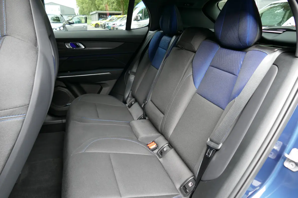 1.5 262PK PLUG-IN HYBRID AUTOMAAT / CAMERA V+A / PANO.DAK / KEYLESS / ELEKTR. ACHTERKLEP / 20" LMV / WINTERPAKKET / NAVI / LED / CLIMA / PDC / BLUETOOTH / ADAPT. CRUISECONTROL / 1E EIGENAAR 