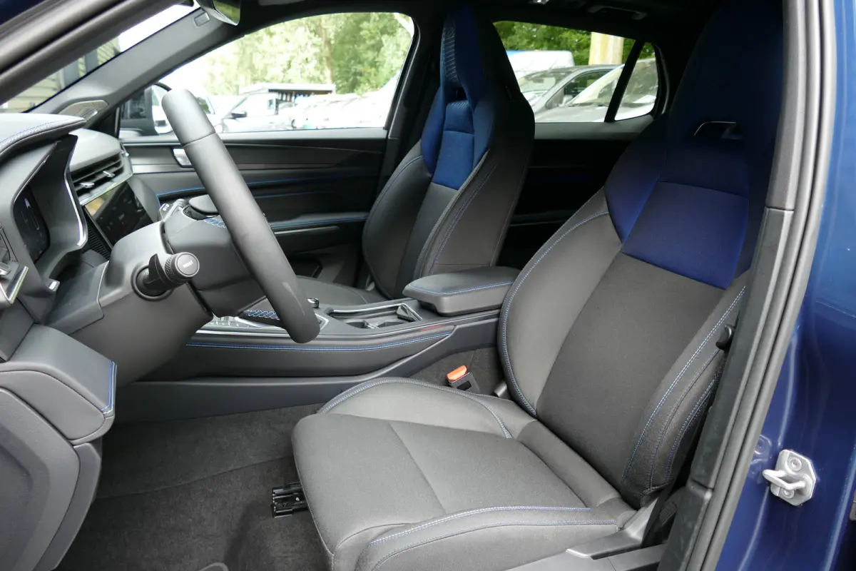 1.5 262PK PLUG-IN HYBRID AUTOMAAT / CAMERA V+A / PANO.DAK / KEYLESS / ELEKTR. ACHTERKLEP / 20" LMV / WINTERPAKKET / NAVI / LED / CLIMA / PDC / BLUETOOTH / ADAPT. CRUISECONTROL / 1E EIGENAAR 