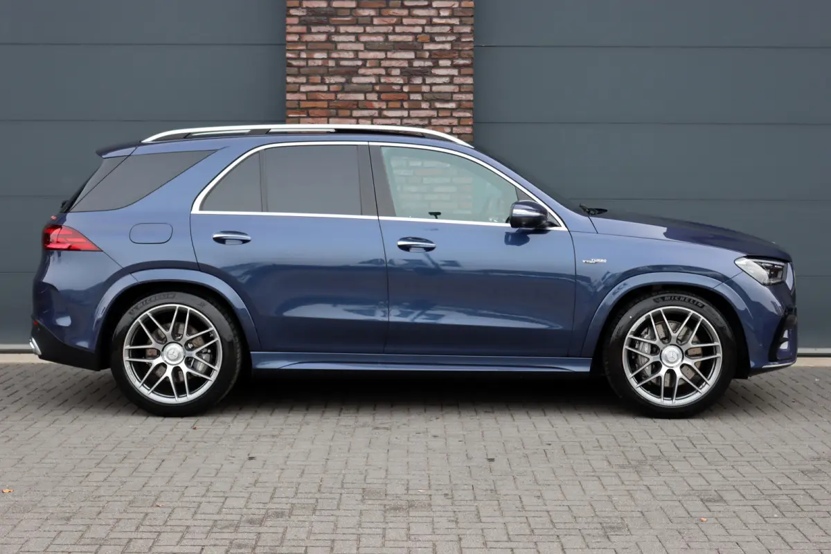 AMG 53 Hybrid Premium 4MATIC+ | Luchtvering | Distronic | Carbon | Memory | Burmester | Stoelventilatie | Luchtkwaliteitspakket | Surround Camera | Keyless Go | Augmented Reality | Nappa Led