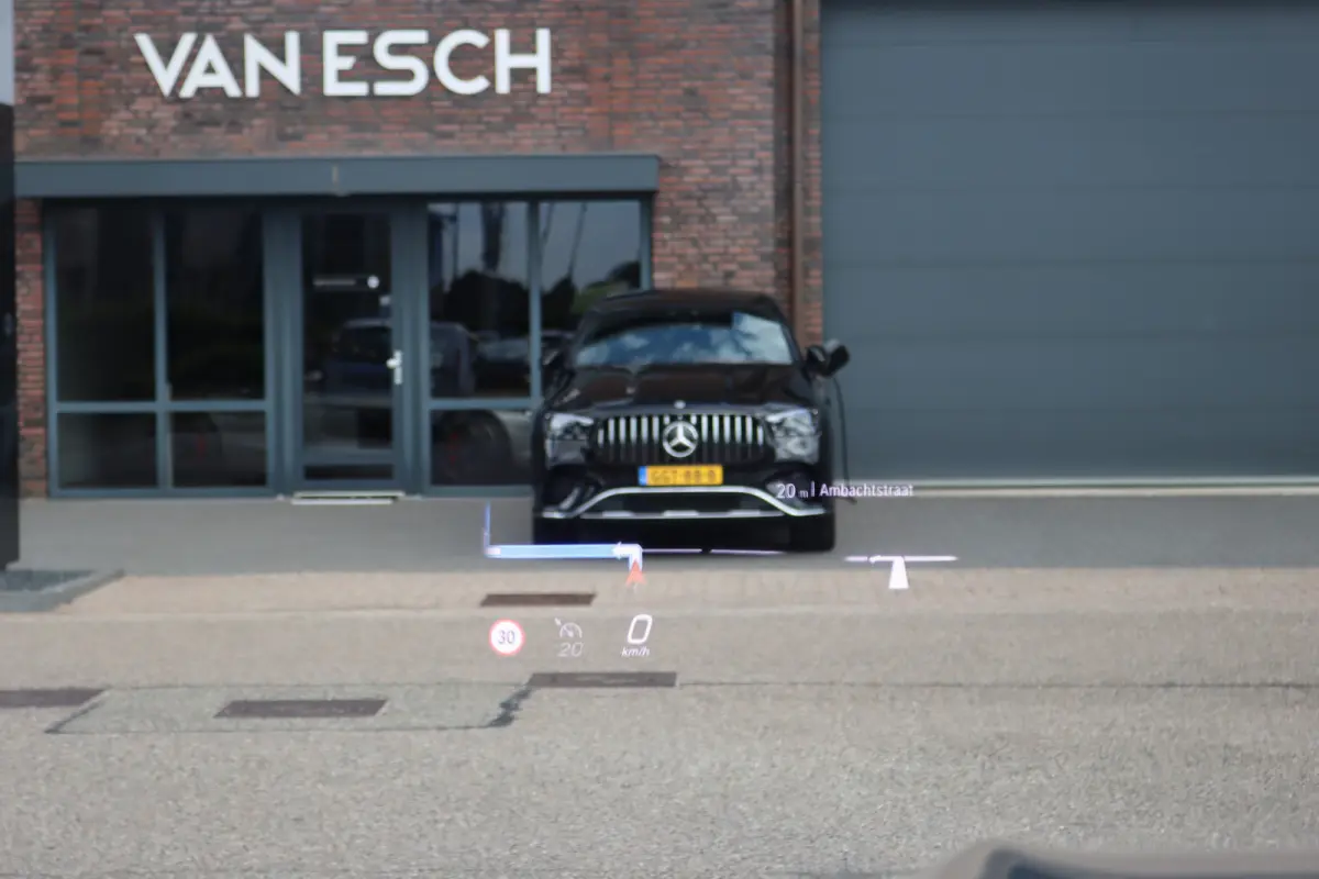 AMG 53 Hybrid 4MATIC+ | Luchtvering | Comfortpakket+ Achter | MBUX Tablet | Panoramadak | Trekhaak | Burmester | Memory | Surround Camera | HUD | Keyless Go | Nappa Leder | Augmented Reality