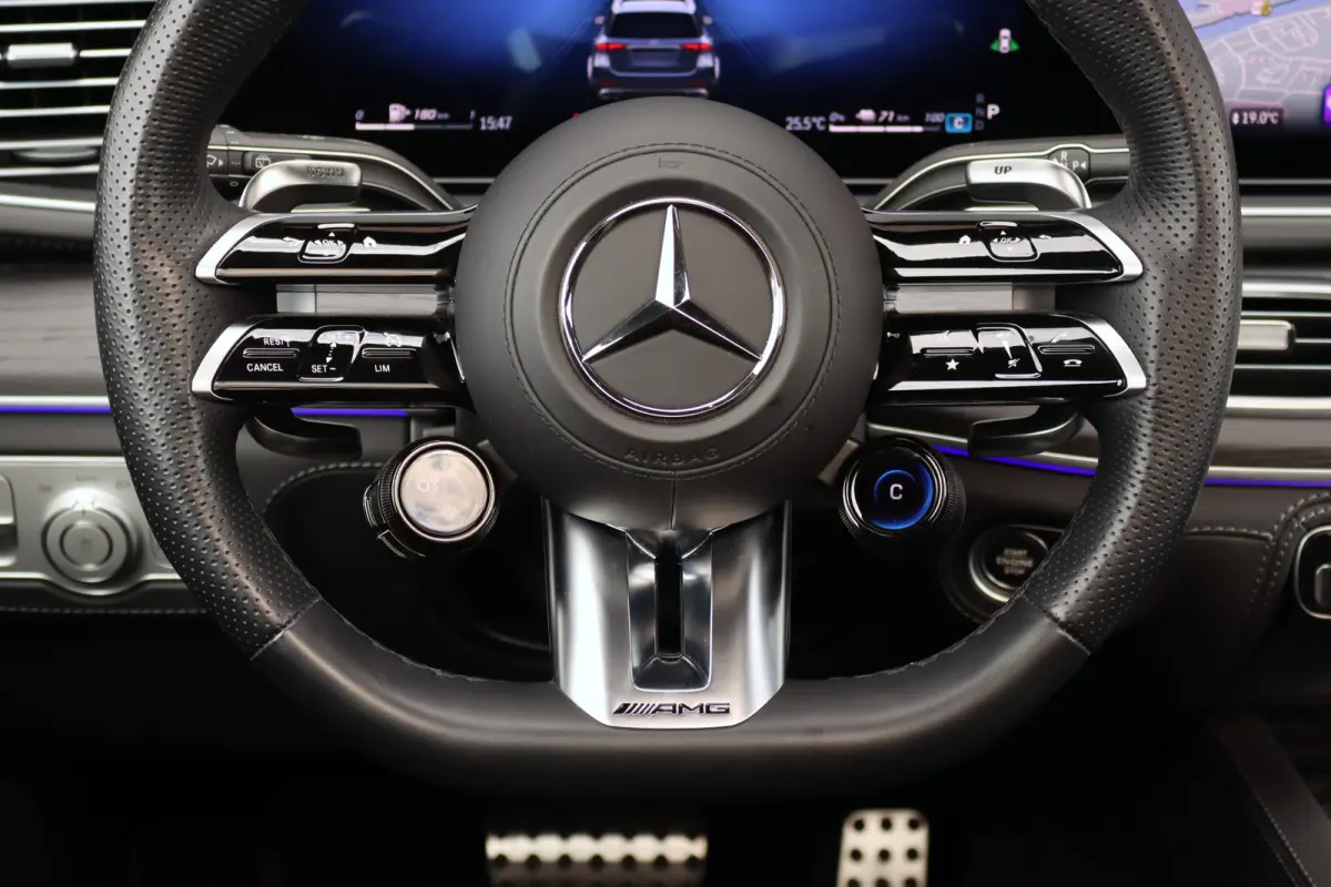 AMG 53 Hybrid 4MATIC+ | Luchtvering | Comfortpakket+ Achter | MBUX Tablet | Panoramadak | Trekhaak | Burmester | Memory | Surround Camera | HUD | Keyless Go | Nappa Leder | Augmented Reality