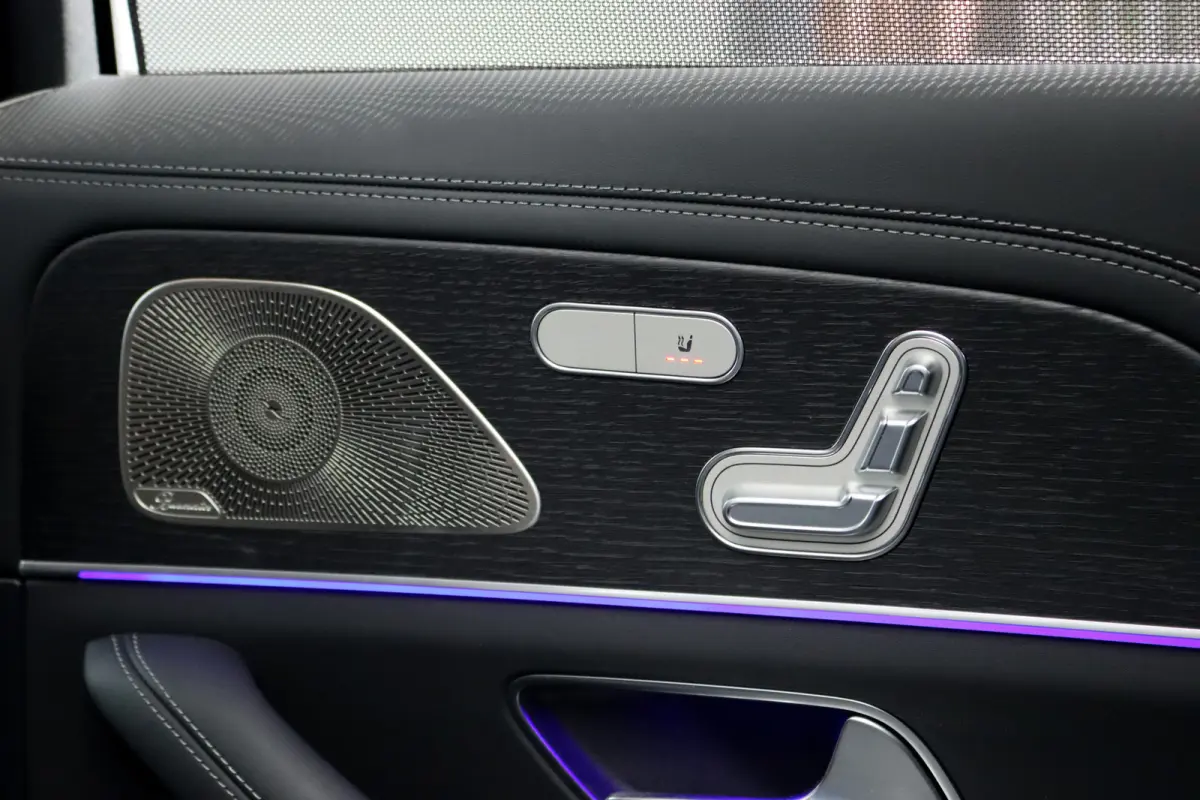 AMG 53 Hybrid 4MATIC+ | Luchtvering | Comfortpakket+ Achter | MBUX Tablet | Panoramadak | Trekhaak | Burmester | Memory | Surround Camera | HUD | Keyless Go | Nappa Leder | Augmented Reality