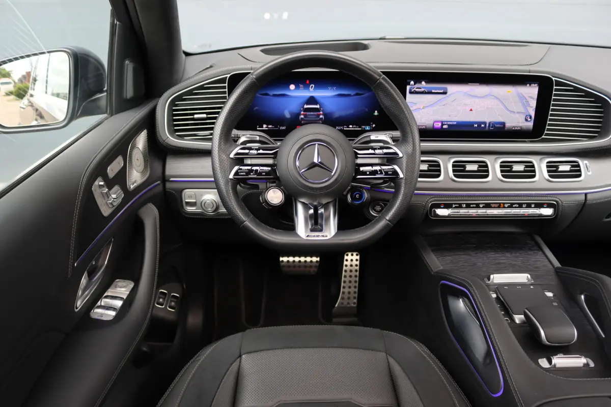 AMG 53 Hybrid 4MATIC+ | Luchtvering | Comfortpakket+ Achter | MBUX Tablet | Panoramadak | Trekhaak | Burmester | Memory | Surround Camera | HUD | Keyless Go | Nappa Leder | Augmented Reality