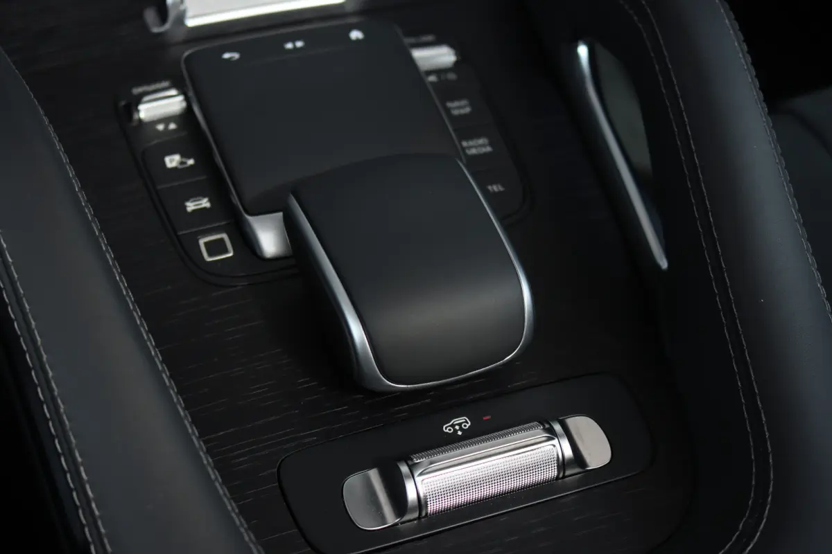 AMG 53 Hybrid 4MATIC+ | Luchtvering | Comfortpakket+ Achter | MBUX Tablet | Panoramadak | Trekhaak | Burmester | Memory | Surround Camera | HUD | Keyless Go | Nappa Leder | Augmented Reality