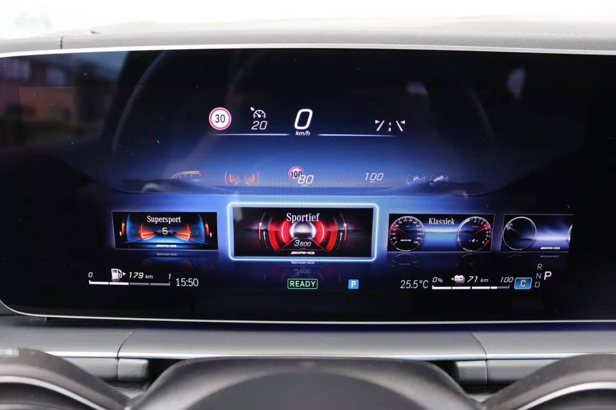 AMG 53 Hybrid 4MATIC+ | Luchtvering | Comfortpakket+ Achter | MBUX Tablet | Panoramadak | Trekhaak | Burmester | Memory | Surround Camera | HUD | Keyless Go | Nappa Leder | Augmented Reality