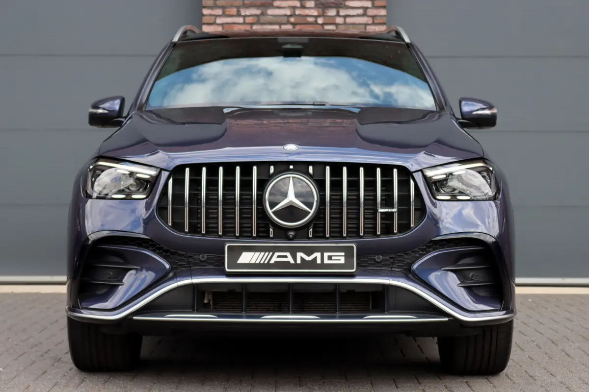 AMG 53 Hybrid 4MATIC+ | Luchtvering | Comfortpakket+ Achter | MBUX Tablet | Panoramadak | Trekhaak | Burmester | Memory | Surround Camera | HUD | Keyless Go | Nappa Leder | Augmented Reality