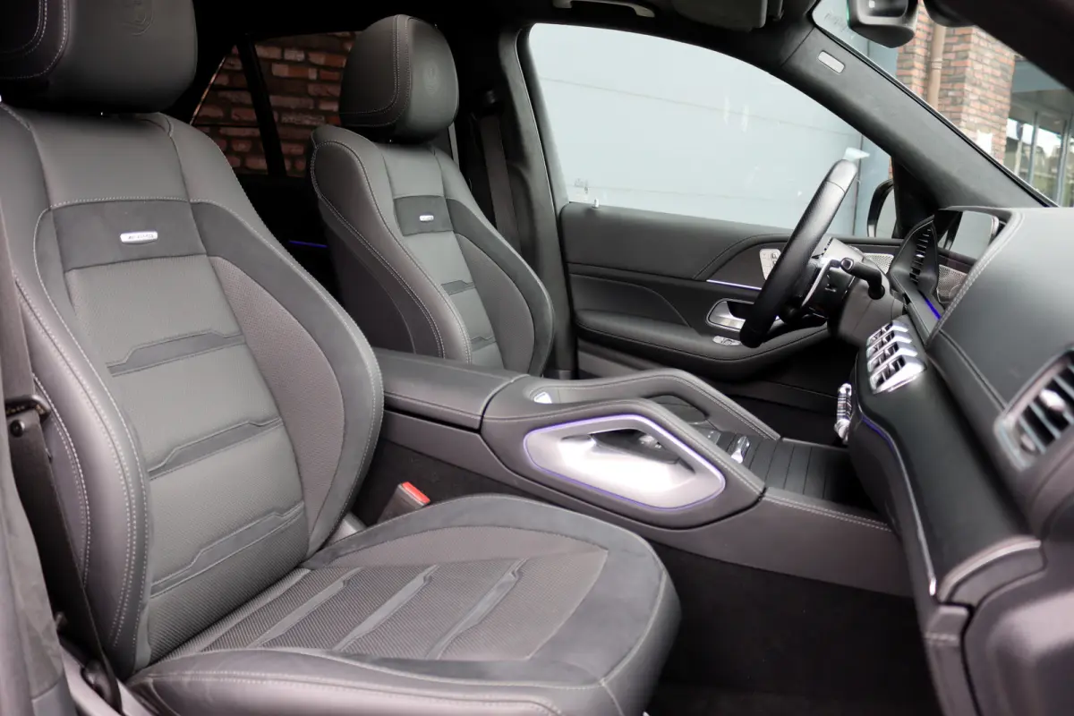 AMG 53 Hybrid 4MATIC+ | Luchtvering | Comfortpakket+ Achter | MBUX Tablet | Panoramadak | Trekhaak | Burmester | Memory | Surround Camera | HUD | Keyless Go | Nappa Leder | Augmented Reality