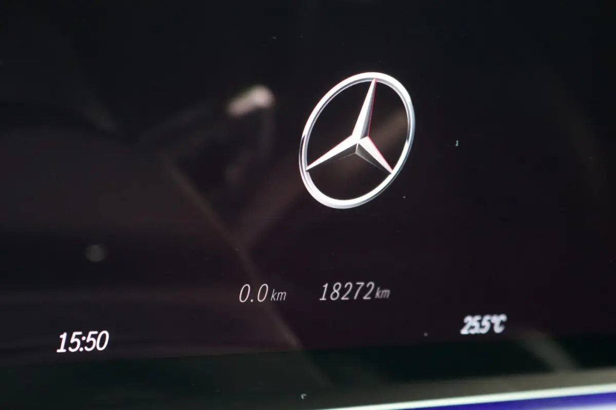 AMG 53 Hybrid 4MATIC+ | Luchtvering | Comfortpakket+ Achter | MBUX Tablet | Panoramadak | Trekhaak | Burmester | Memory | Surround Camera | HUD | Keyless Go | Nappa Leder | Augmented Reality