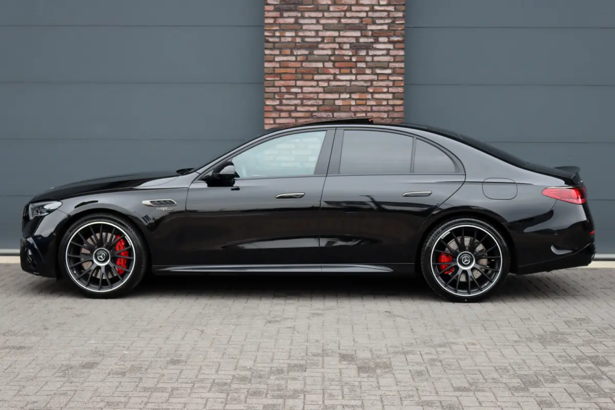 AMG 53 4MATIC+ Premium | 612pk | Hyperscreen | Achterasbesturing | Distronic+ | Burmester | HUD | Digital Light | Stoelventilatie | Surround Camera | Keyless Go | Soft-Close | Dynamic Plus-p