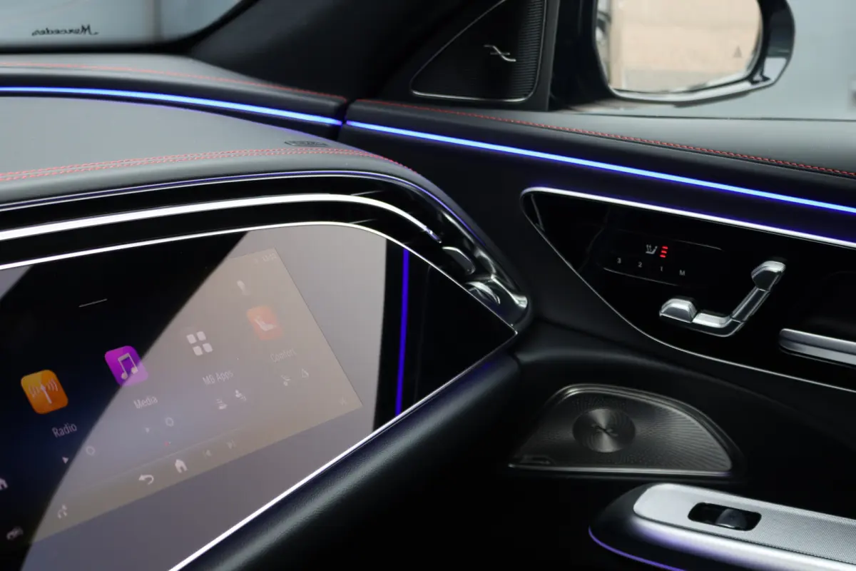 AMG 53 4MATIC+ Premium | 585pk | Hyperscreen | Achterasbesturing | Distronic | Burmester | HUD | Digital Light | Stoelverwarming | Surround Camera | Keyless Go |
