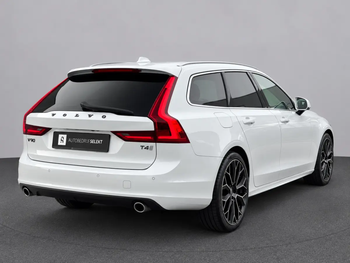 2.0 T4 Inscription | Trekhaak | Head Up | Dodehoek | ACC | Carplay