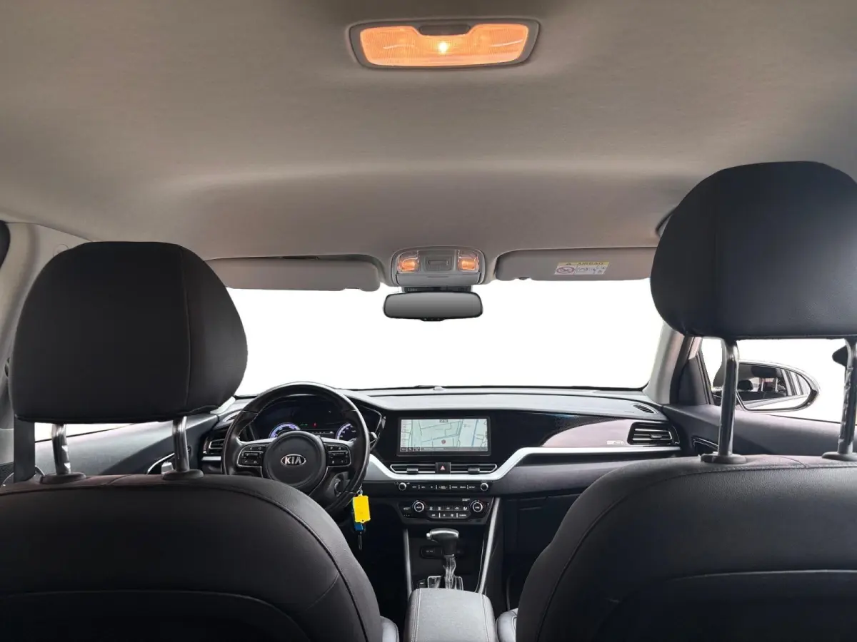 1.6 GDi Hybrid DynamicLine | Navigatie | Apple Carplay / Android Auto | Climate Control | Achterruitrij Camera | Lichtmetalen Velgen |