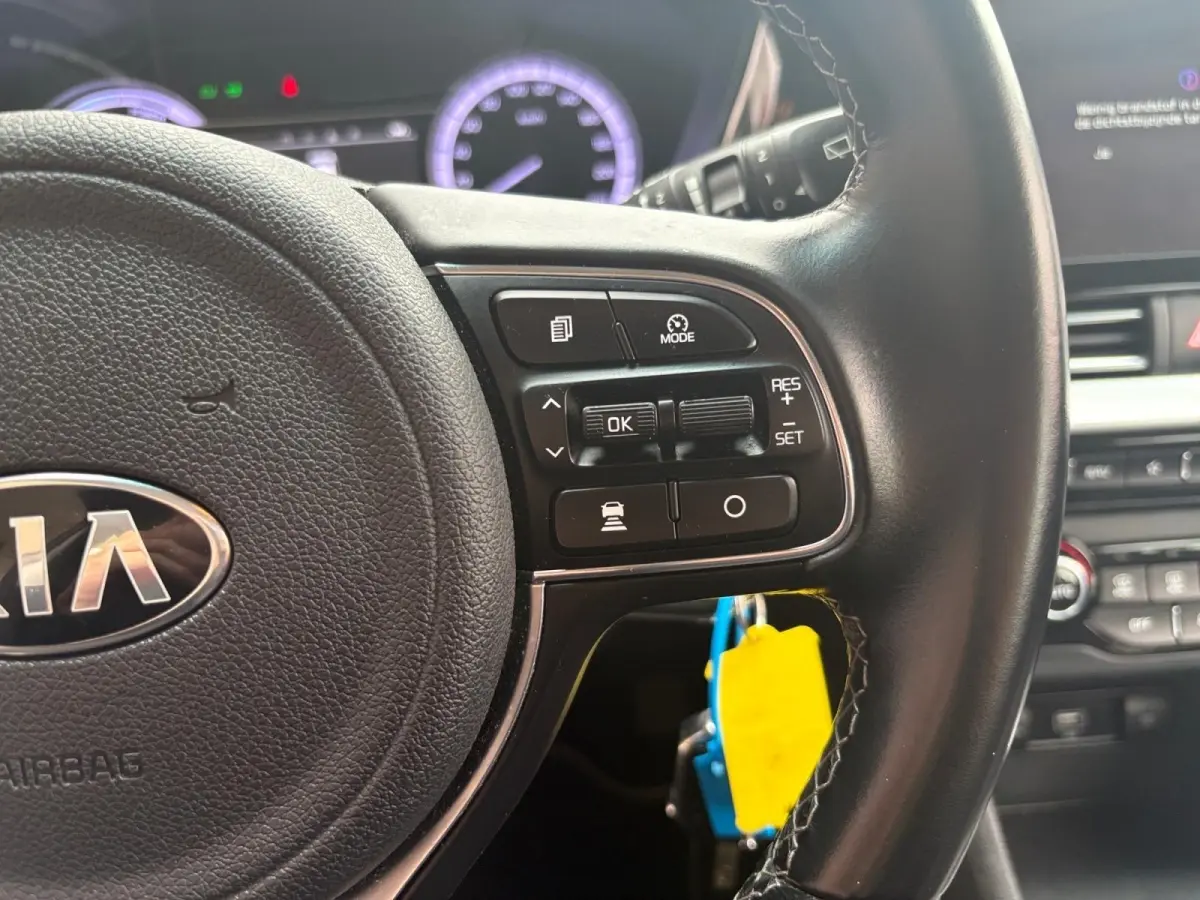 1.6 GDi Hybrid DynamicLine | Navigatie | Apple Carplay / Android Auto | Climate Control | Achterruitrij Camera | Lichtmetalen Velgen |