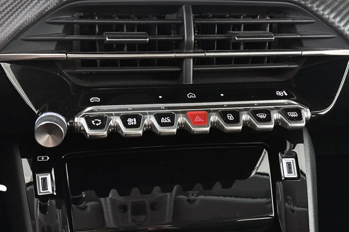 1.2 Hybrid 110 e-DCS6 Allure Automaat Apple CarPlay Clima 16"