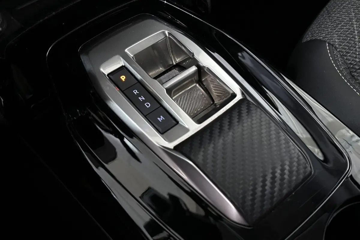 1.2 Hybrid 110 e-DCS6 Allure Automaat Apple CarPlay Clima 16"