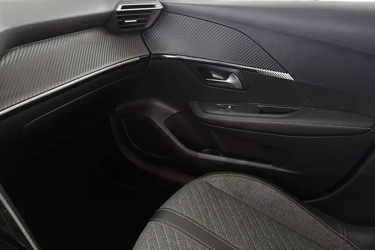 1.2 Hybrid 110 e-DCS6 Allure Automaat Apple CarPlay Clima 16"