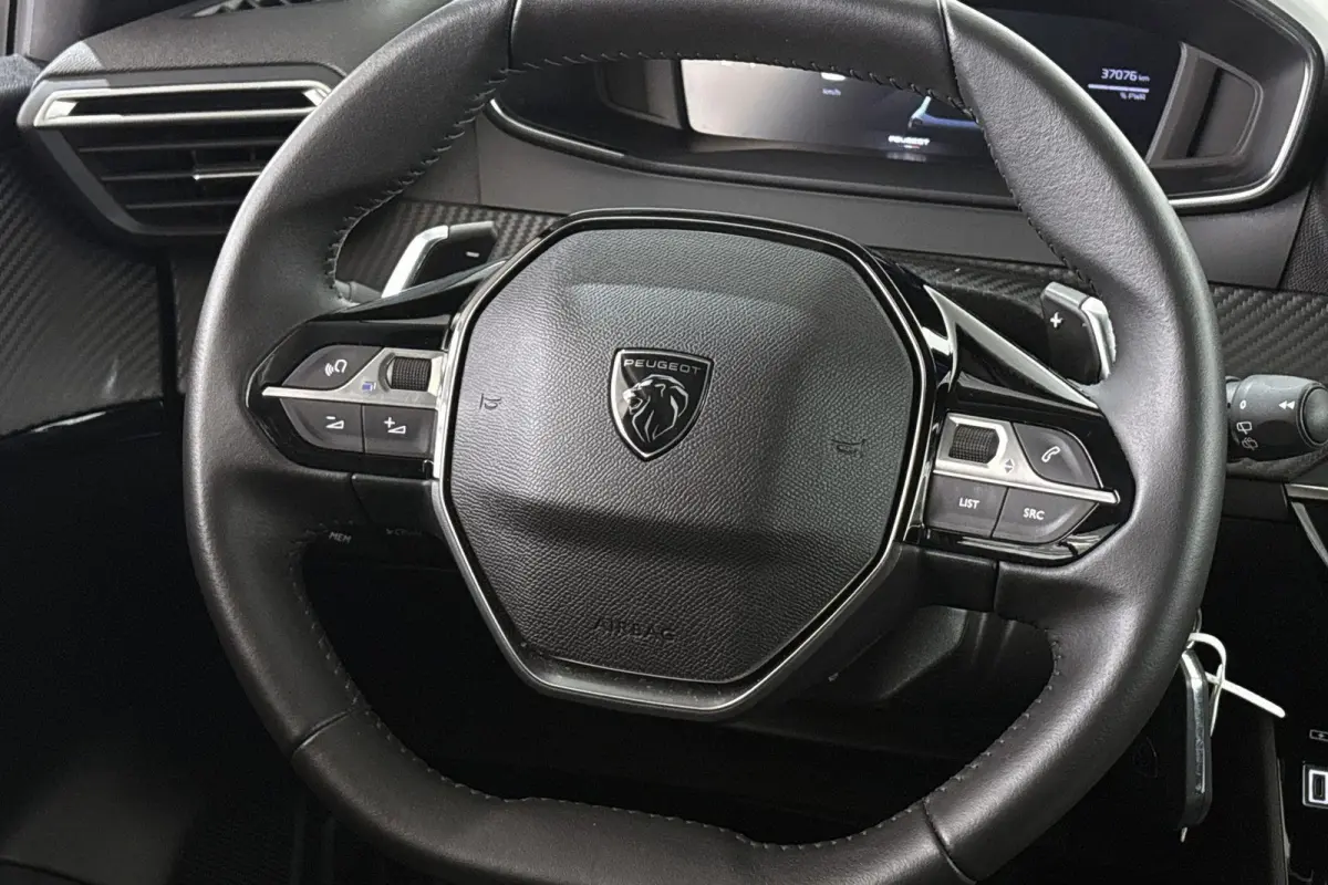 1.2 Hybrid 110 e-DCS6 Allure Automaat Apple CarPlay Clima 16"