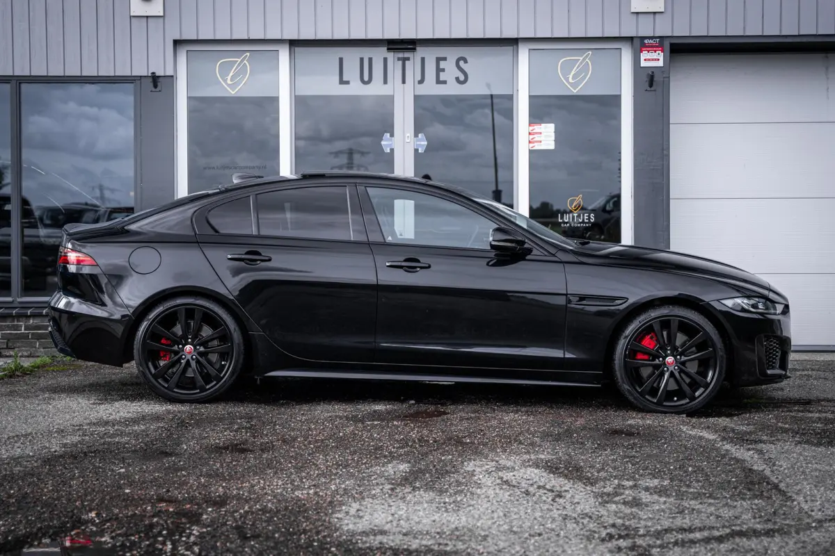 2.0 P250 R-Dynamic HSE Black-Pack Org.NL|Pano-dak|Carplay|Meridian|Memory|Dealeronderhouden