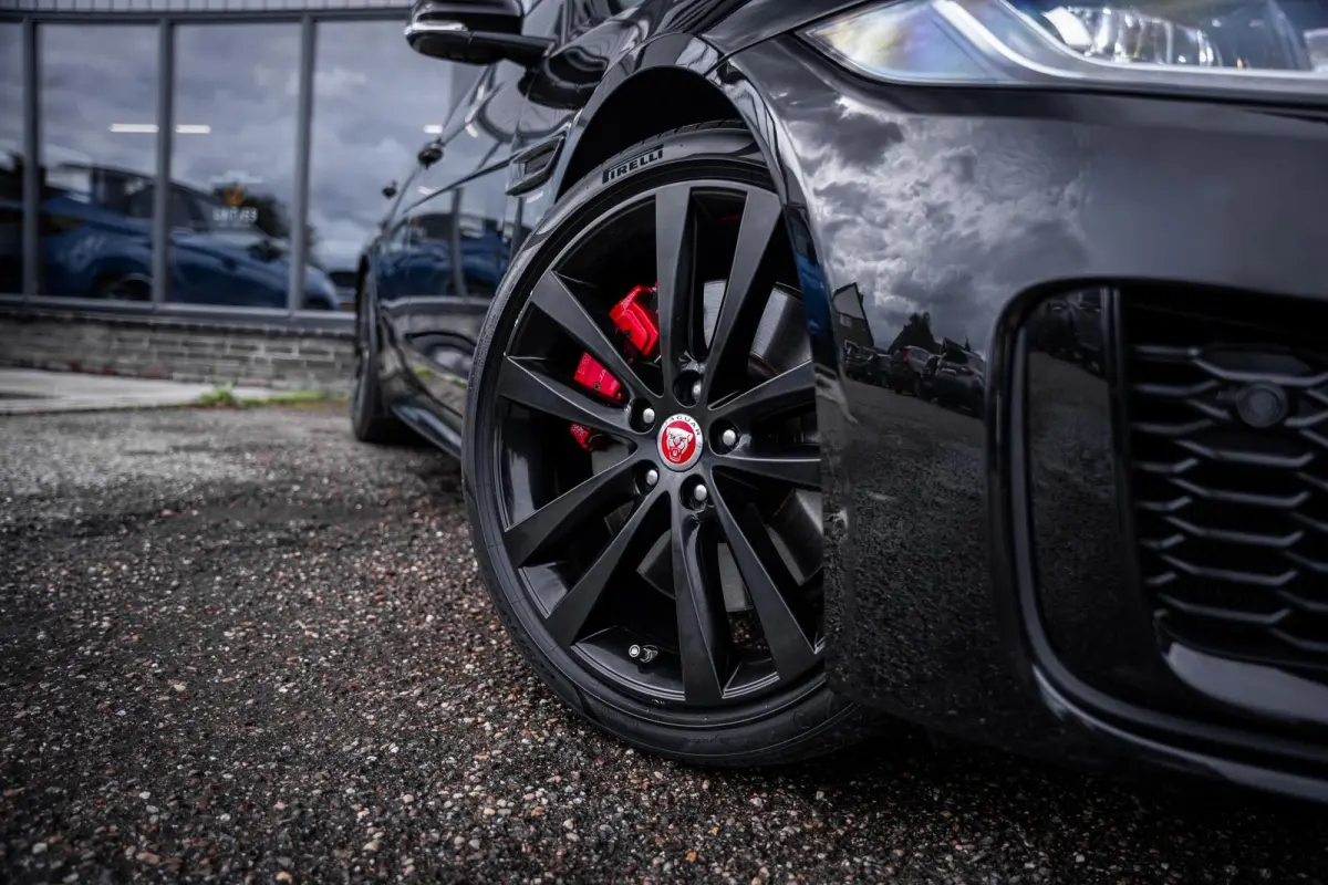 2.0 P250 R-Dynamic HSE Black-Pack Org.NL|Pano-dak|Carplay|Meridian|Memory|Dealeronderhouden