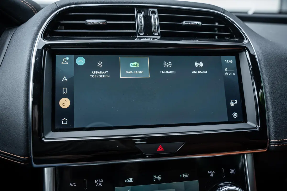 2.0 P250 R-Dynamic HSE Black-Pack Org.NL|Pano-dak|Carplay|Meridian|Memory|Dealeronderhouden