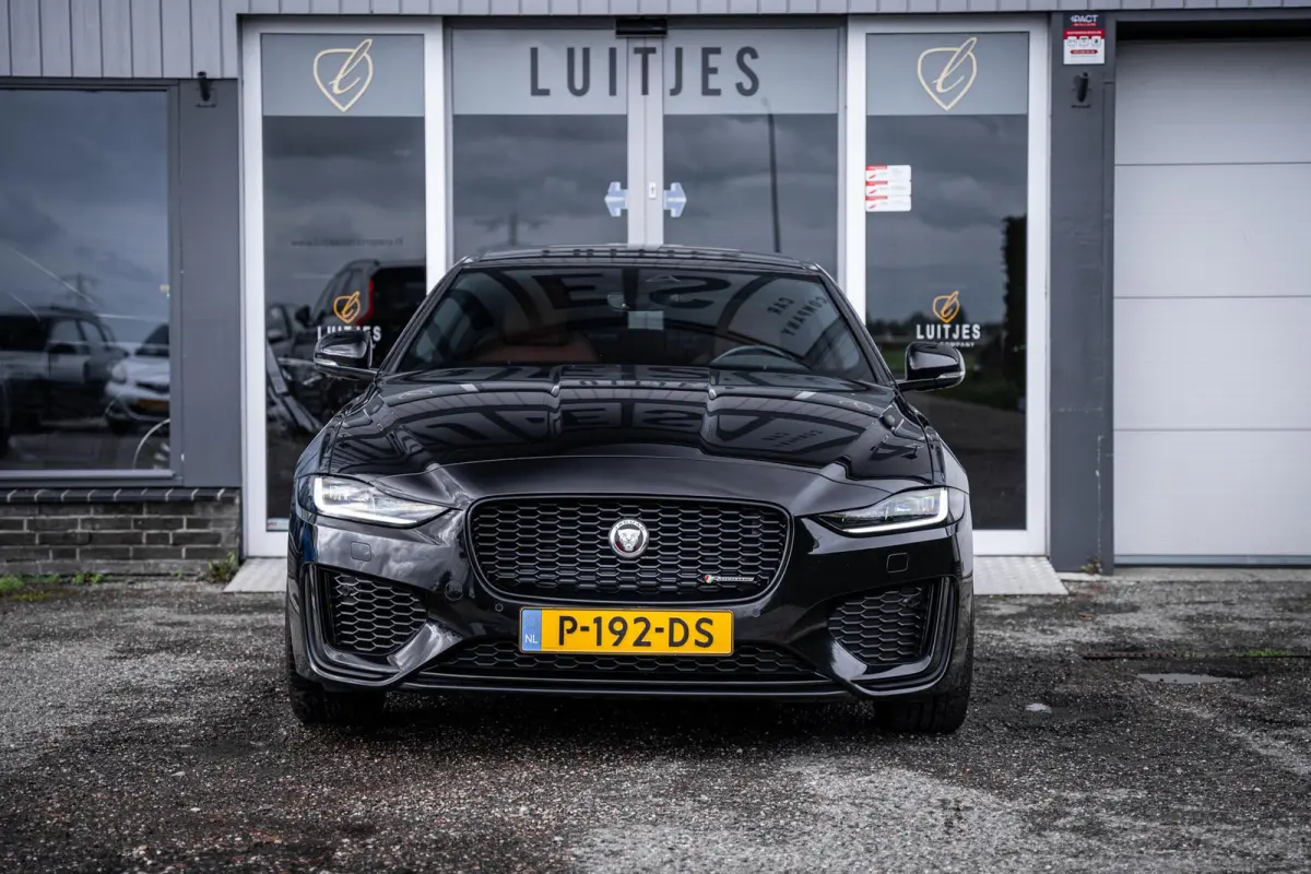2.0 P250 R-Dynamic HSE Black-Pack Org.NL|Pano-dak|Carplay|Meridian|Memory|Dealeronderhouden
