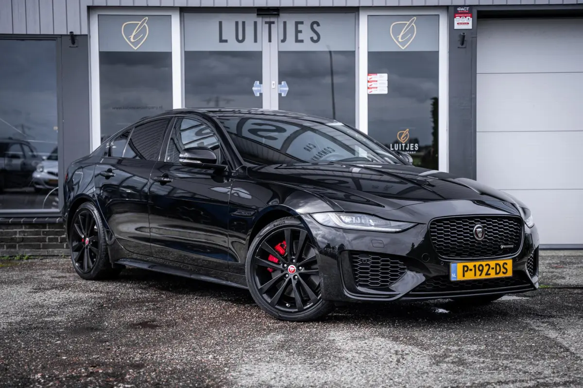 2.0 P250 R-Dynamic HSE Black-Pack Org.NL|Pano-dak|Carplay|Meridian|Memory|Dealeronderhouden