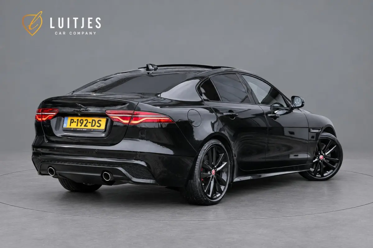 2.0 P250 R-Dynamic HSE Black-Pack Org.NL|Pano-dak|Carplay|Meridian|Memory|Dealeronderhouden