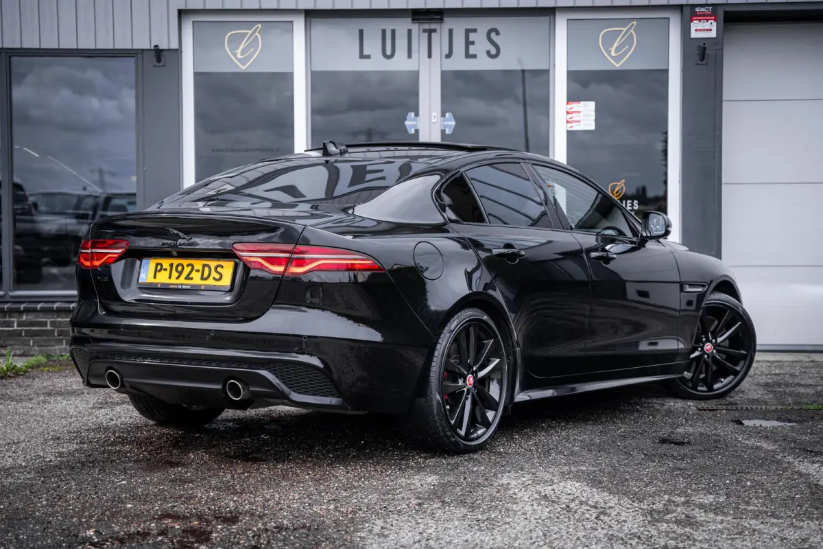 2.0 P250 R-Dynamic HSE Black-Pack Org.NL|Pano-dak|Carplay|Meridian|Memory|Dealeronderhouden