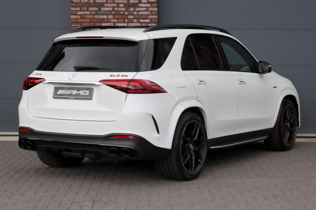 AMG 53 Hybrid 4MATIC+ | Luchtvering | Distronic | Elek. Achterbank | Trekhaak | Burmester | Keyless Go | Augmented Reality | Surround Camera | Memory |