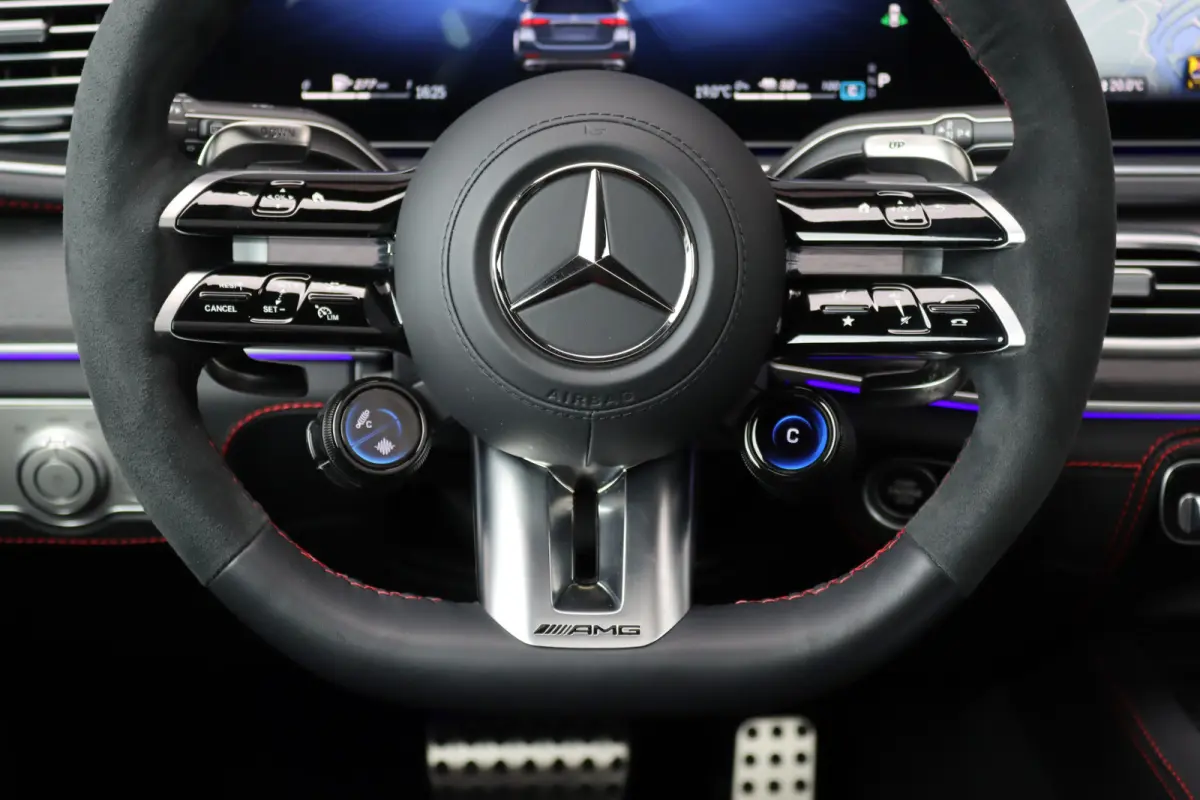 AMG 53 Hybrid 4MATIC+ | Luchtvering | Distronic | Elek. Achterbank | Trekhaak | Burmester | Keyless Go | Augmented Reality | Surround Camera | Memory |