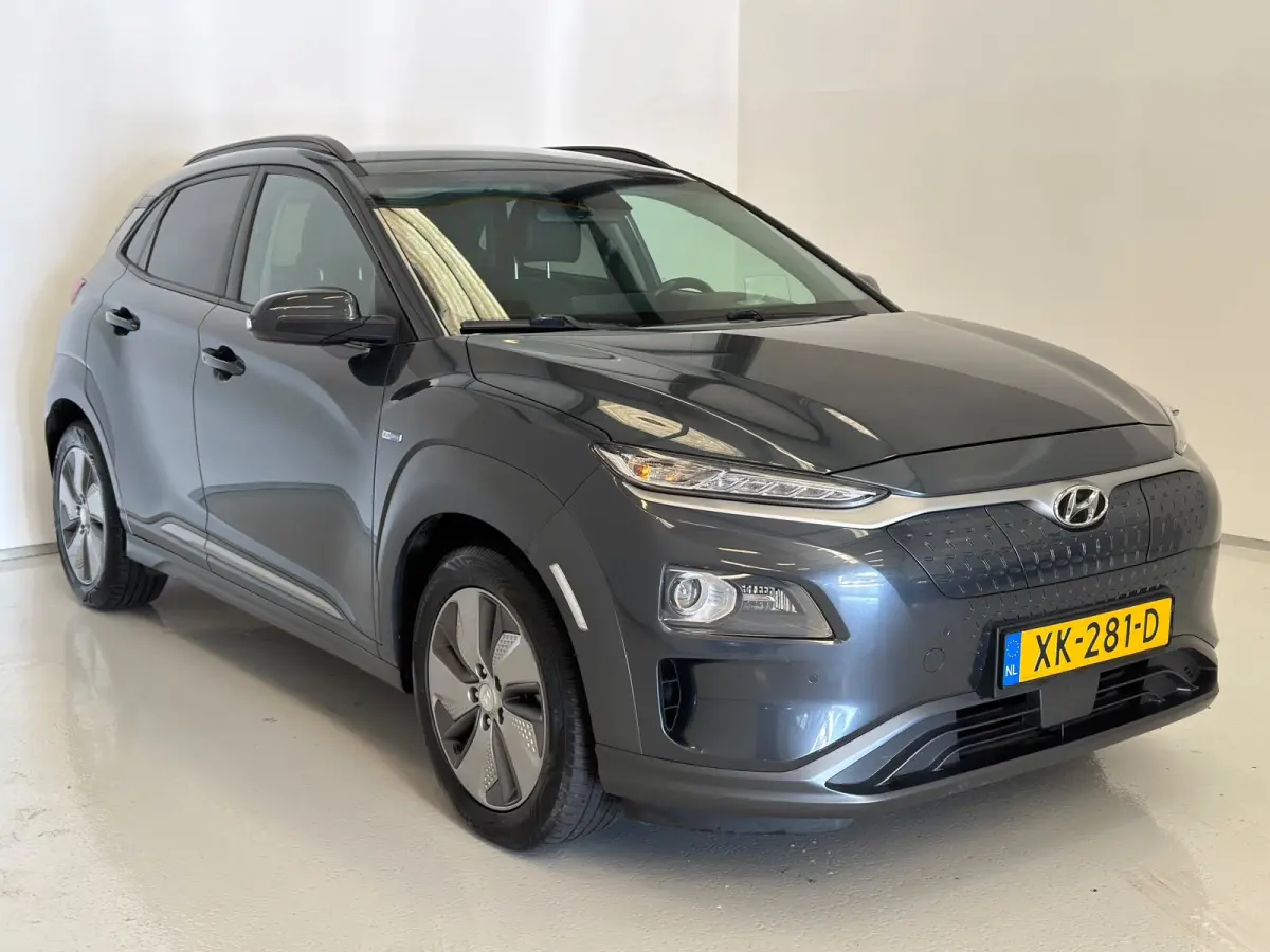EV Premium 64 kWh / HUD / Camera / 2e eig. / NL-auto
