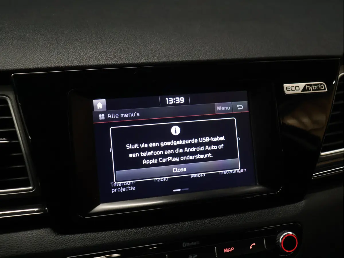 1.6 GDi Hybrid DynamicLine [APPLE CARPLAY, ANDROID, CRUISE CONTROL, CAMERA, CLIMATE CONTROL, NAVIGATIE, BLUETOOTH, HALF LEDER, RADIO, NIEUWSTAAT]