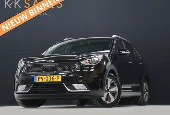 1.6 GDi Hybrid DynamicLine [APPLE CARPLAY, ANDROID, CRUISE CONTROL, CAMERA, CLIMATE CONTROL, NAVIGATIE, BLUETOOTH, HALF LEDER, RADIO, NIEUWSTAAT]