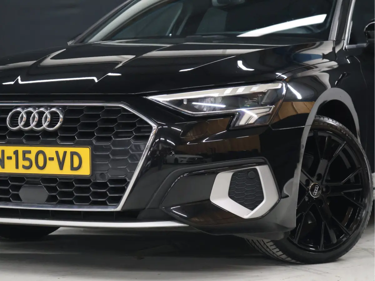 35 TFSI Advanced edition [TREKHAAK AFNEEMBAAR, APPLE CARPLAY, ANDROID, ADAPTIVE CRUISE CONTROL, DIGITAL DASH, PDC V+A, ELEKTRISCHE ACHTERKLEP, NAVIGATIE, BLUETOOTH, LED, NIEUWSTAAT]