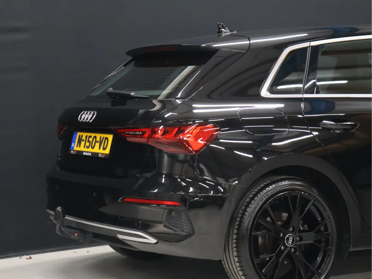 35 TFSI Advanced edition [TREKHAAK AFNEEMBAAR, APPLE CARPLAY, ANDROID, ADAPTIVE CRUISE CONTROL, DIGITAL DASH, PDC V+A, ELEKTRISCHE ACHTERKLEP, NAVIGATIE, BLUETOOTH, LED, NIEUWSTAAT]